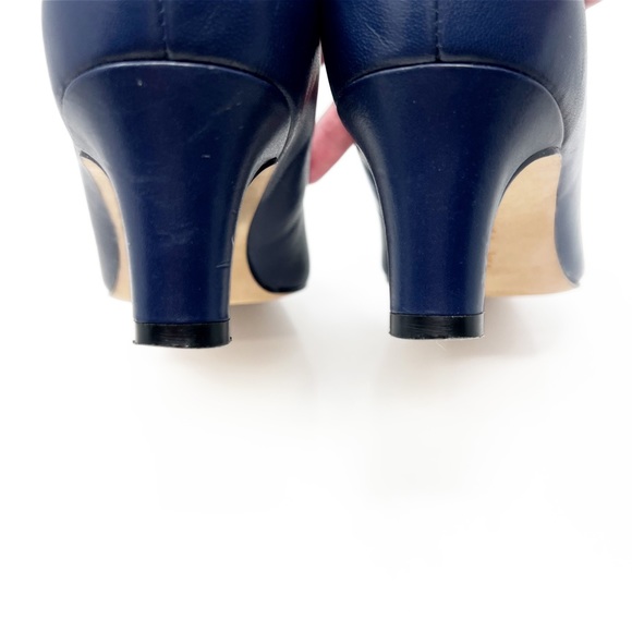 SOLD! Clarks Navy Blue Pointed Toe Pumps Heels - Picture 8 of 11